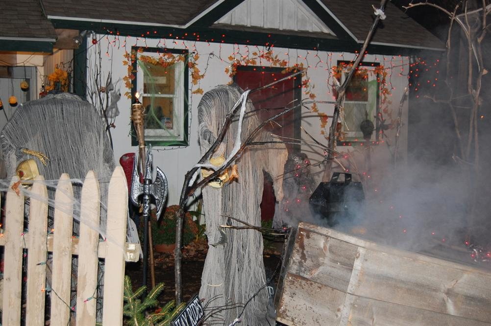 Legends of Fear in Shelton, CT is a thrilling haunted hayride and haunted  trail featuring thrills and scares for a memorable Halloween experience